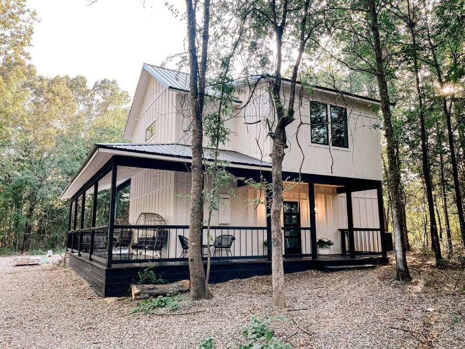 The Riser - Brand New Modern In Broken Bow
